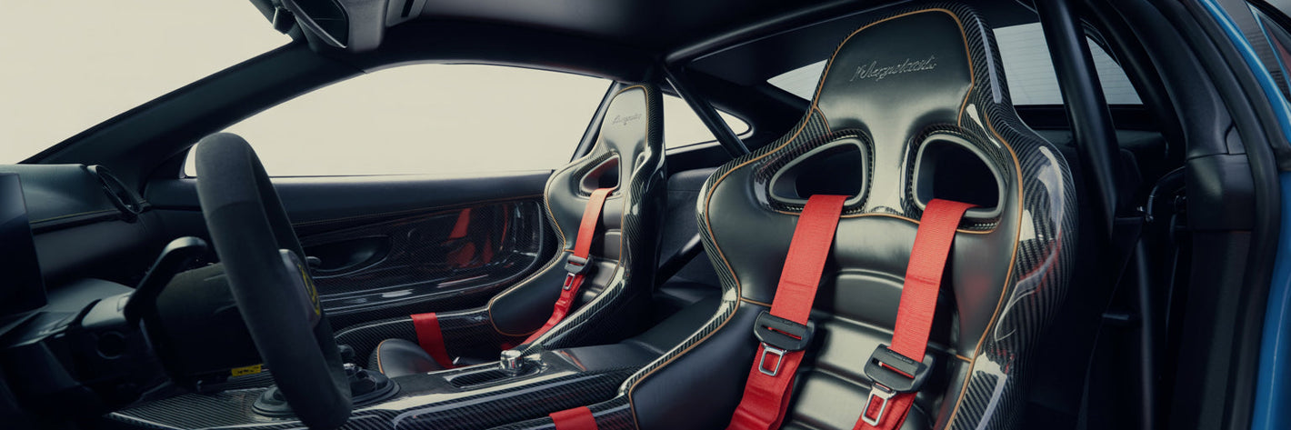 Racing Seats & Harnesses